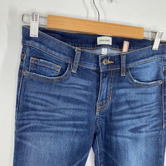 Sneak Peek Dark Wash Blue Denim Distressed Skinny Jeans Women's Size 3 - Picture 5 of 9